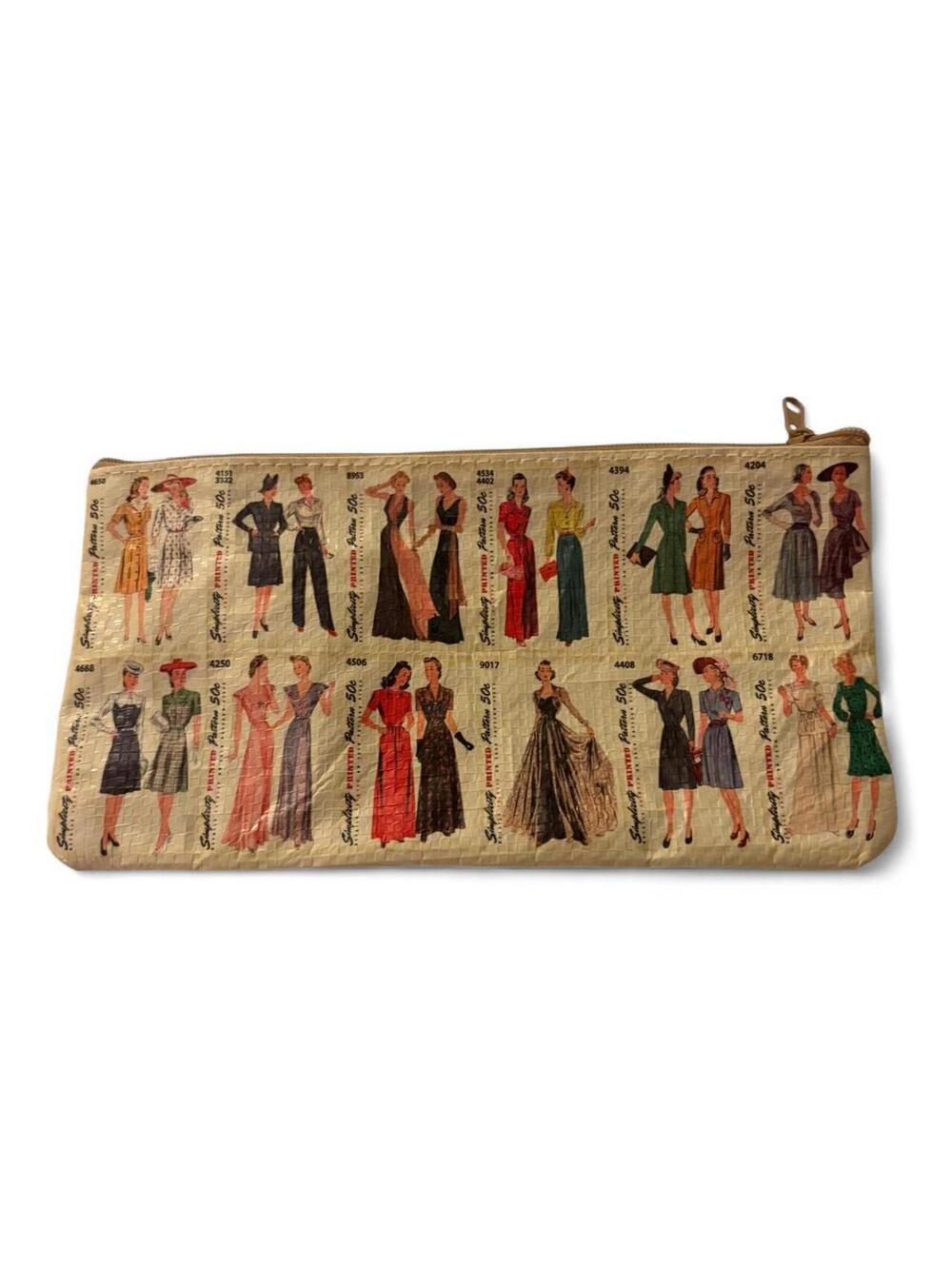 Vintage Simplicity Sewing Pattern Print Zipper Pouch 👗✨